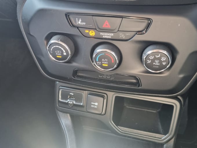 2025 Jeep Renegade