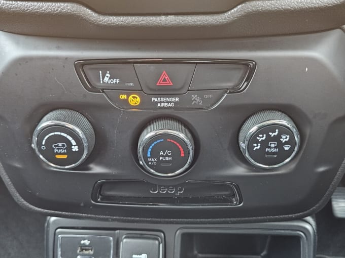 2025 Jeep Renegade