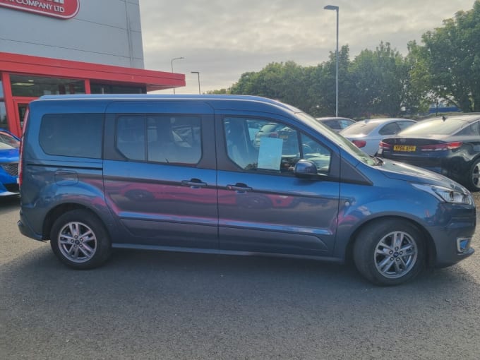 2025 Ford Grand Tourneo Connect