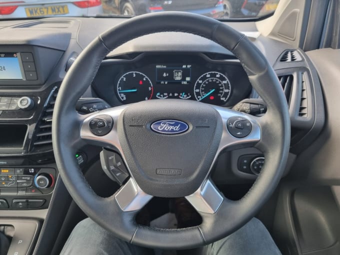 2025 Ford Grand Tourneo Connect
