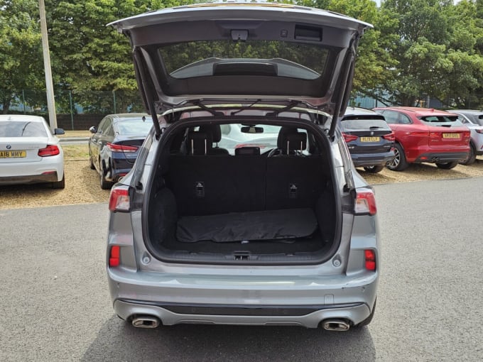 2025 Ford Kuga