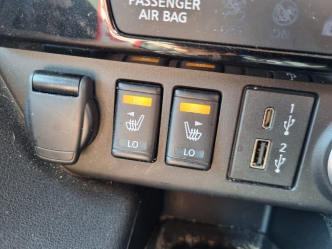 2025 Nissan Leaf