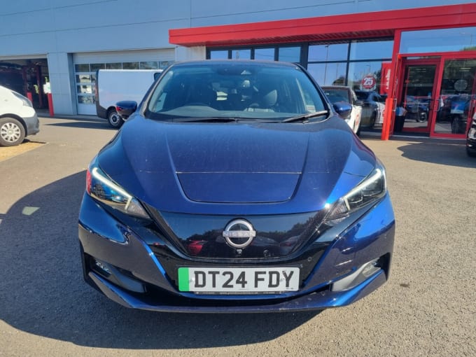 2025 Nissan Leaf