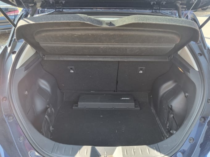 2025 Nissan Leaf