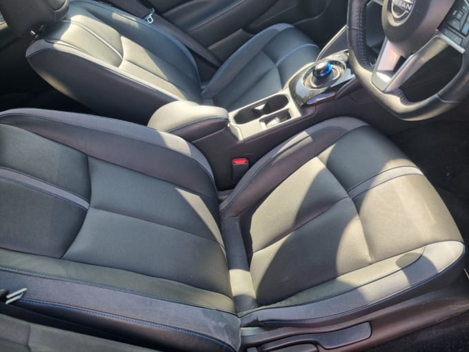 2025 Nissan Leaf