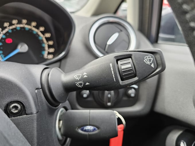 2025 Ford Fiesta