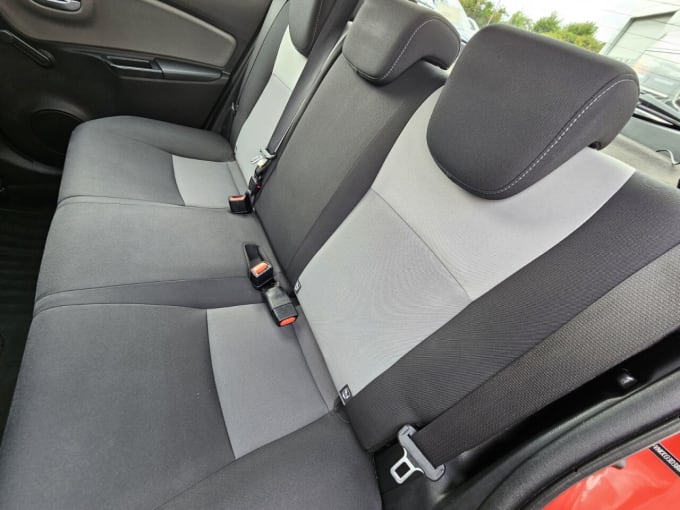 2025 Toyota Yaris