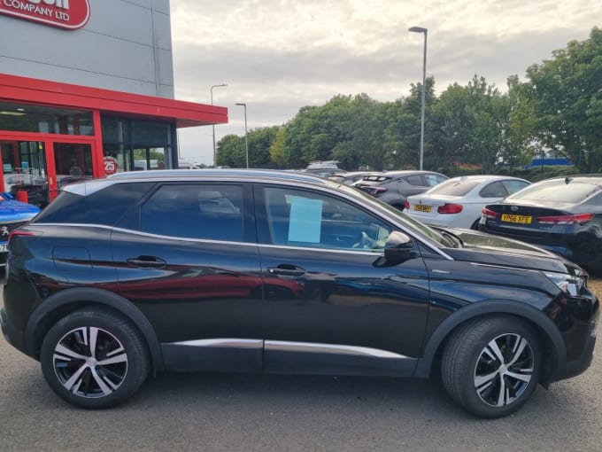2025 Peugeot 3008