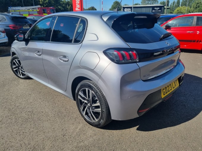 2025 Peugeot 208