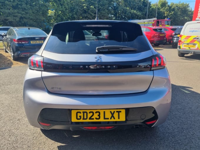 2025 Peugeot 208
