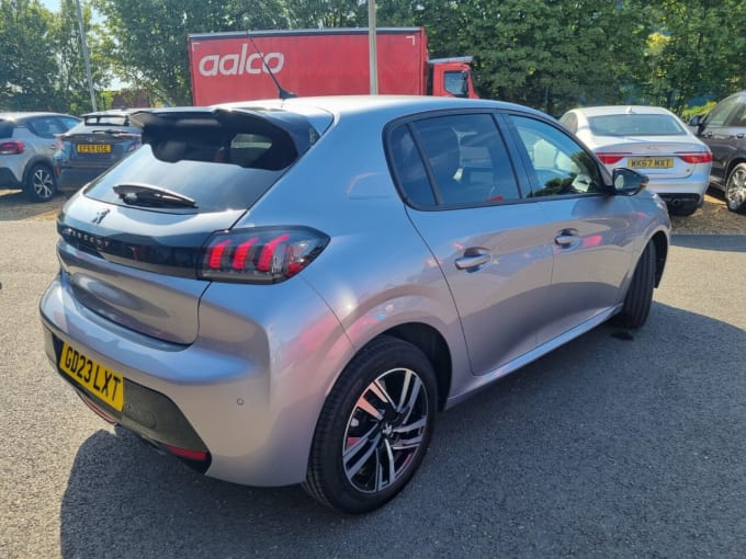 2025 Peugeot 208