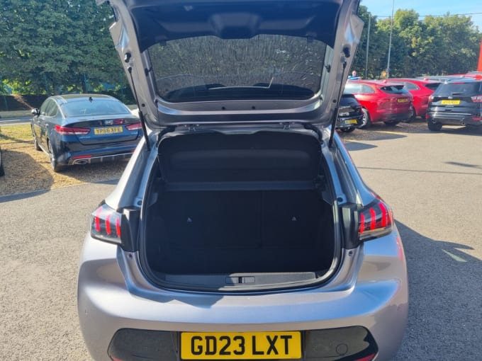 2025 Peugeot 208