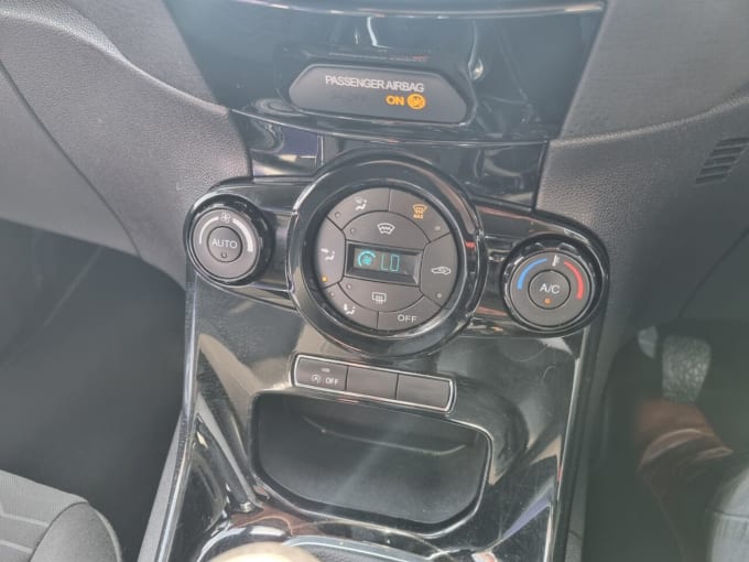 2025 Ford Fiesta