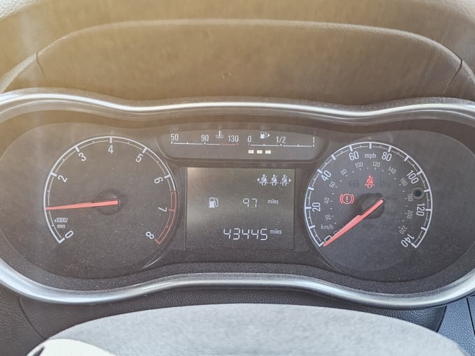 2025 Vauxhall Viva