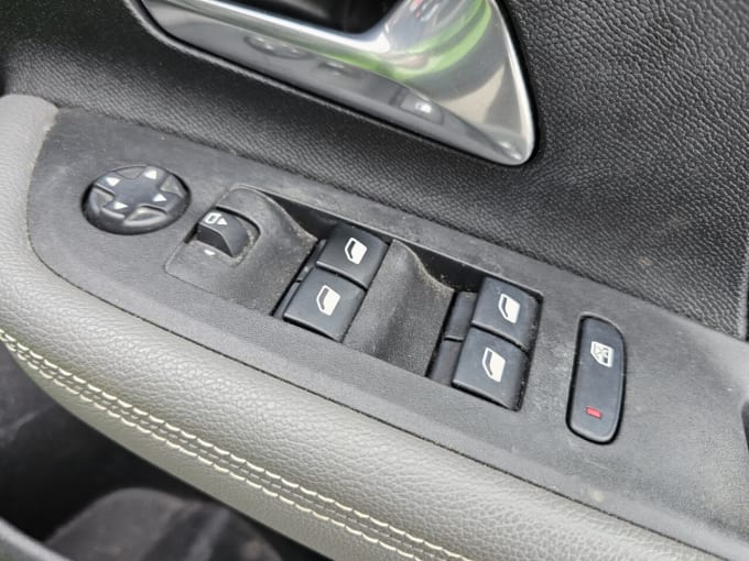 2025 Vauxhall Mokka