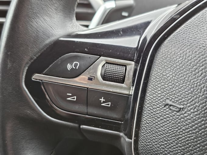 2025 Peugeot 3008