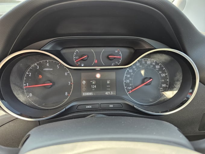 2025 Vauxhall Crossland