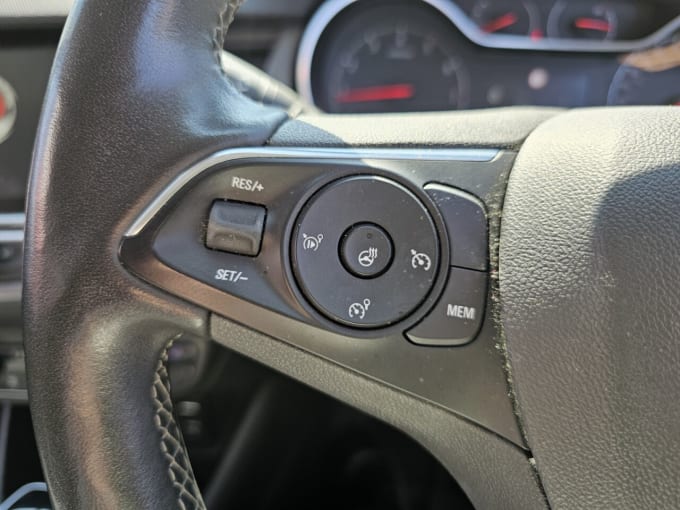 2025 Vauxhall Crossland