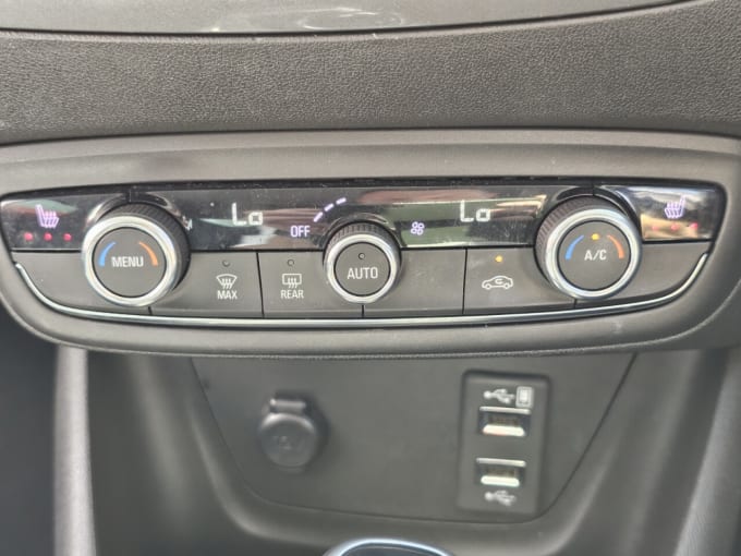 2025 Vauxhall Crossland
