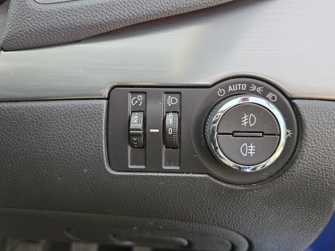 2025 Vauxhall Mokka
