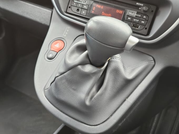 2025 Renault Kangoo
