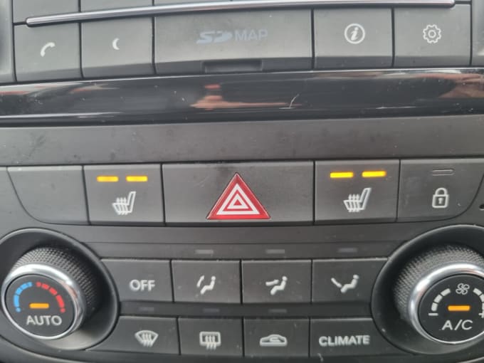 2025 Kia Venga