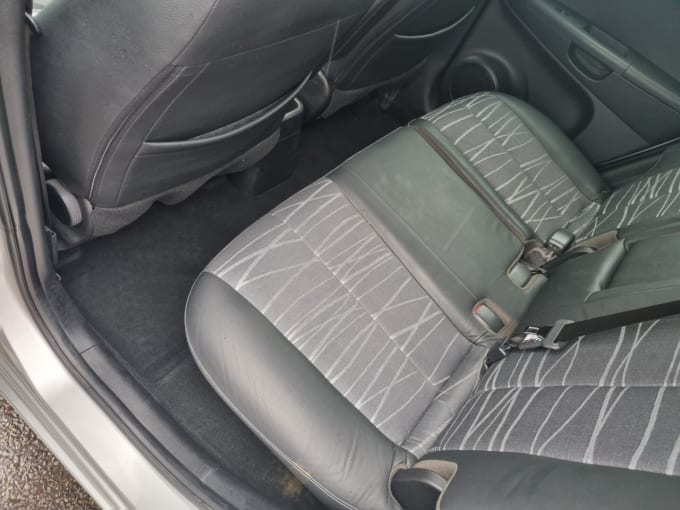2025 Kia Venga