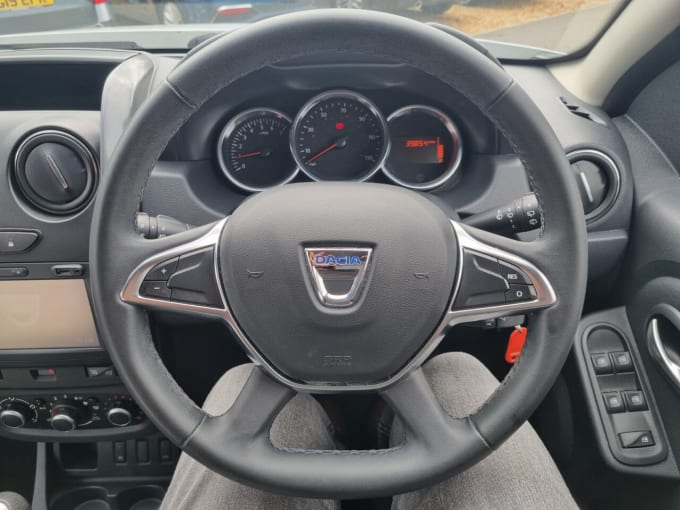 2025 Dacia Duster
