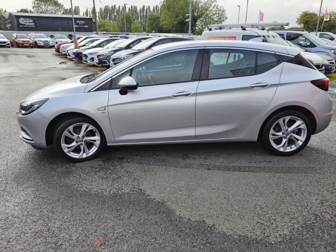 2025 Vauxhall Astra