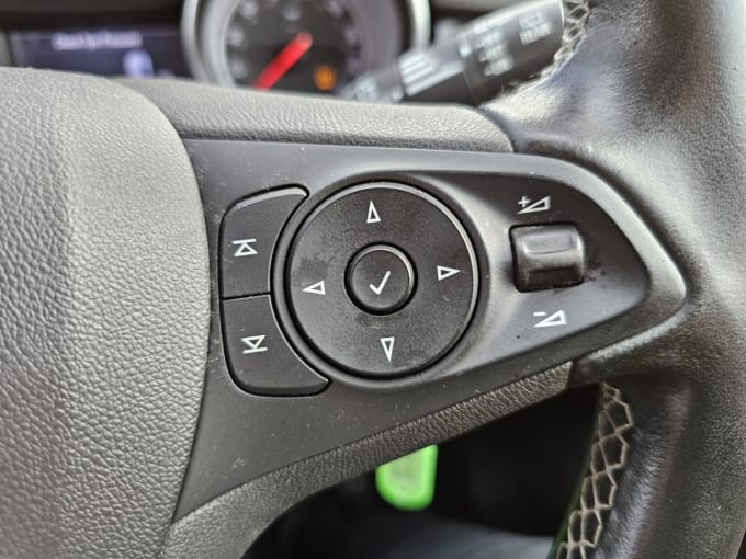 2025 Vauxhall Astra