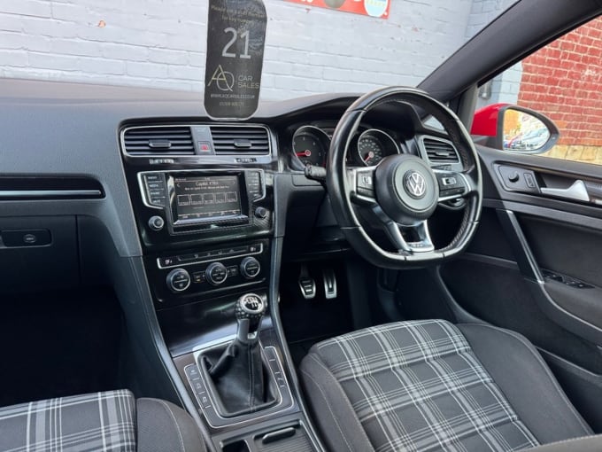 2015 Volkswagen Golf