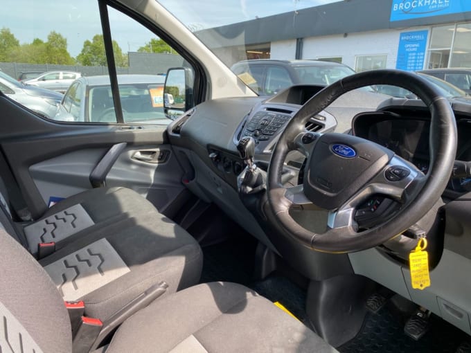 2025 Ford Transit Custom