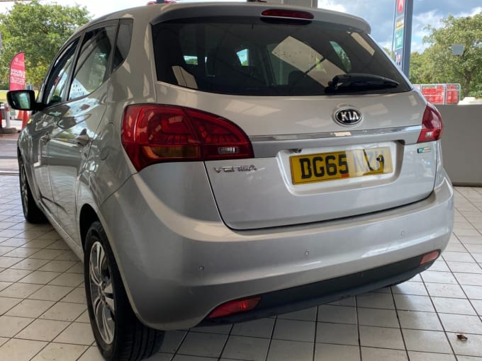 2025 Kia Venga