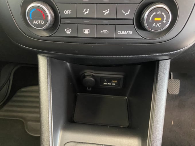 2025 Kia Venga