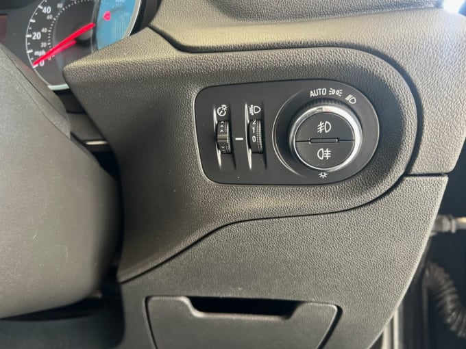 2025 Vauxhall Grandland X