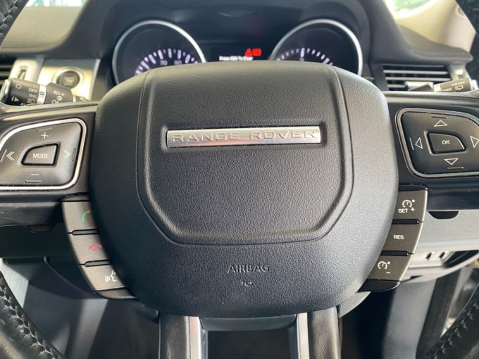 2025 Land Rover Range Rover Evoque