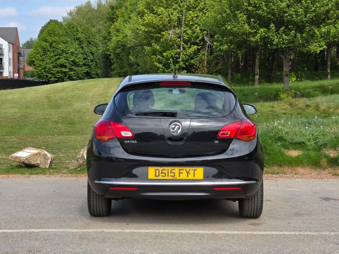 2015 Vauxhall Astra