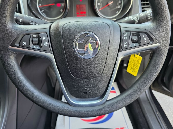 2015 Vauxhall Astra
