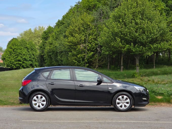 2015 Vauxhall Astra