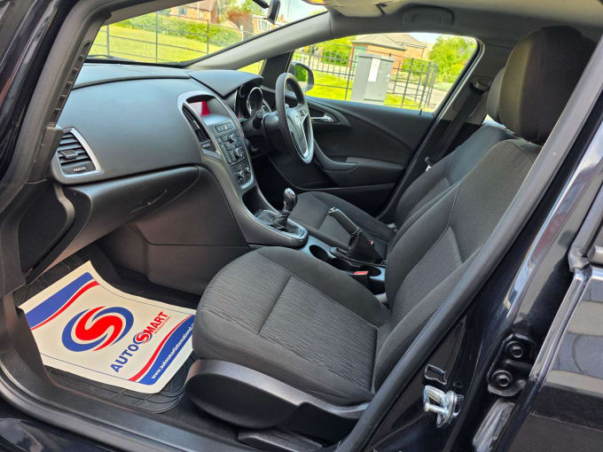 2015 Vauxhall Astra