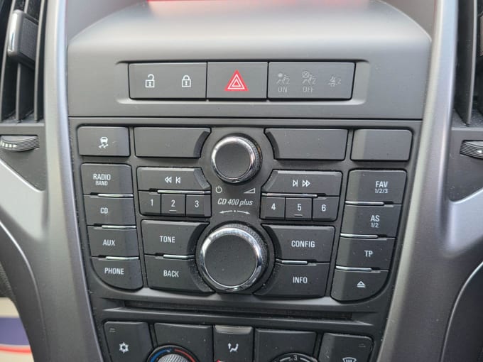 2015 Vauxhall Astra