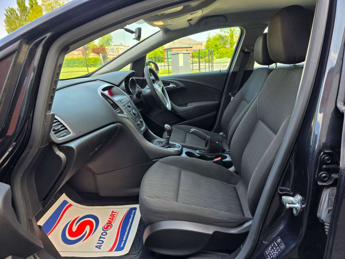 2015 Vauxhall Astra