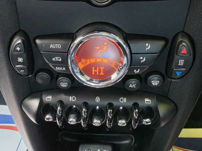 2013 Mini Coupe