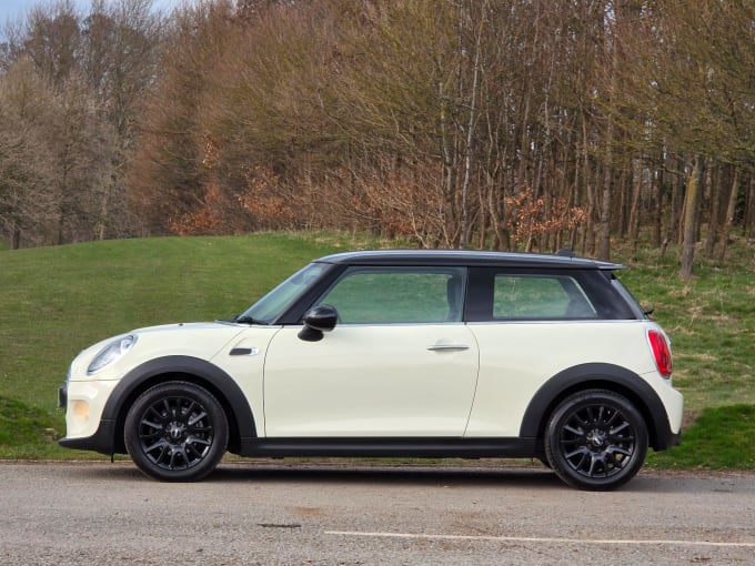 2014 Mini Hatch