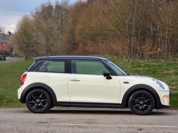 2014 Mini Hatch