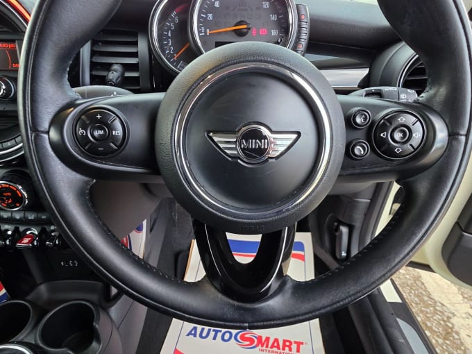 2014 Mini Hatch