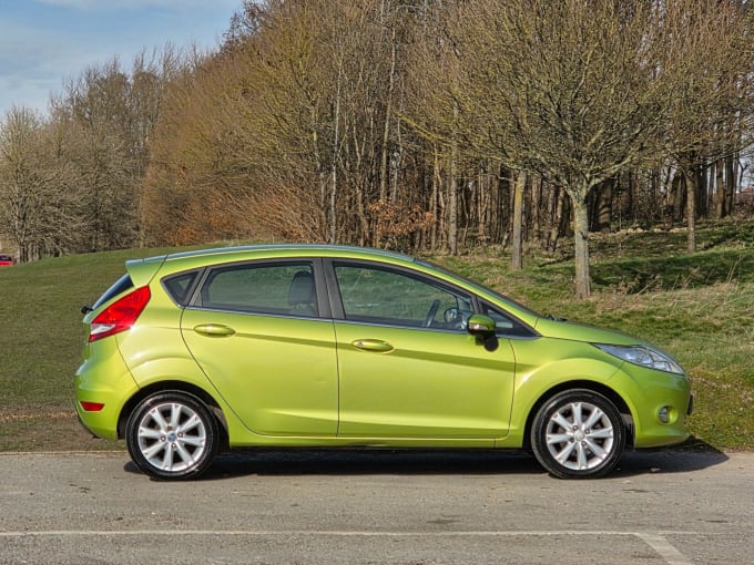 2009 Ford Fiesta