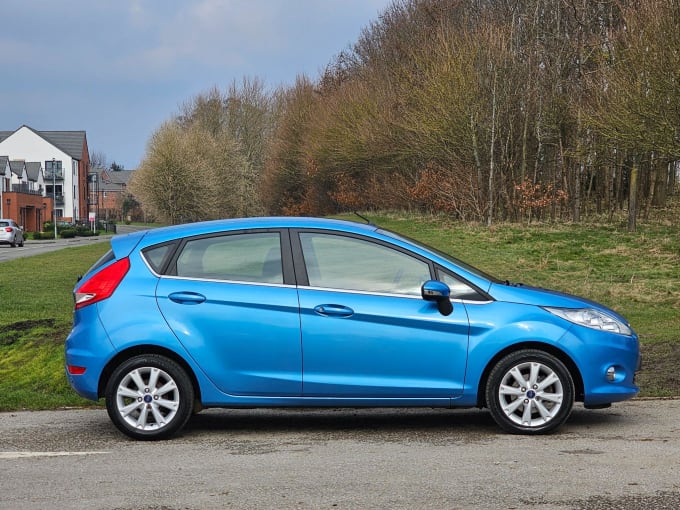 2011 Ford Fiesta