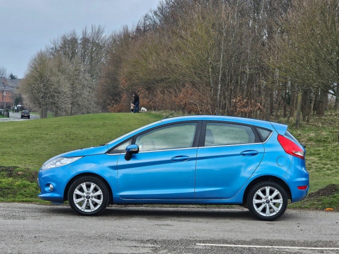 2011 Ford Fiesta