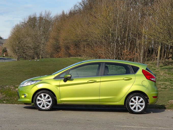 2009 Ford Fiesta